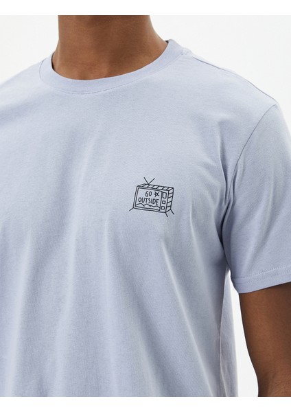 Minimal Baskılı Tişört Slim Fit Bisiklet Yaka Kısa Kollu indirimleri