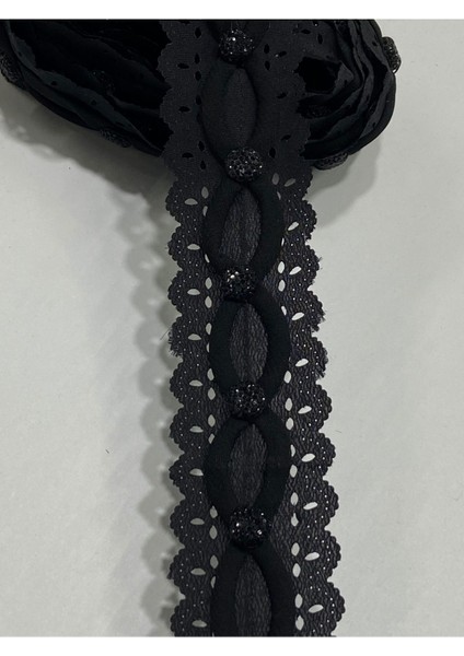 Lazer Kesim Plastik Taşlı Dekoratif Şerit/ 4 Mt / Siyah fırsatları