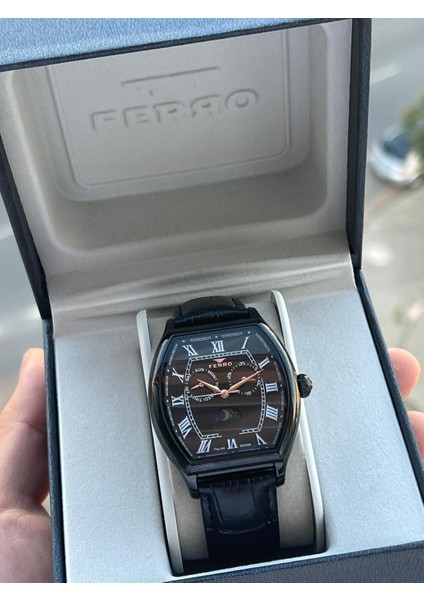 Iç Fonksiyonları Aktif Deri Kordon 3 Atm Suya Dayanıklı Erkek Kol Saati EFM40125-SS