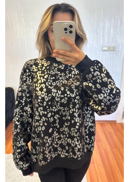 Leopar Desenli Sweatshirt Siyah fırsatları