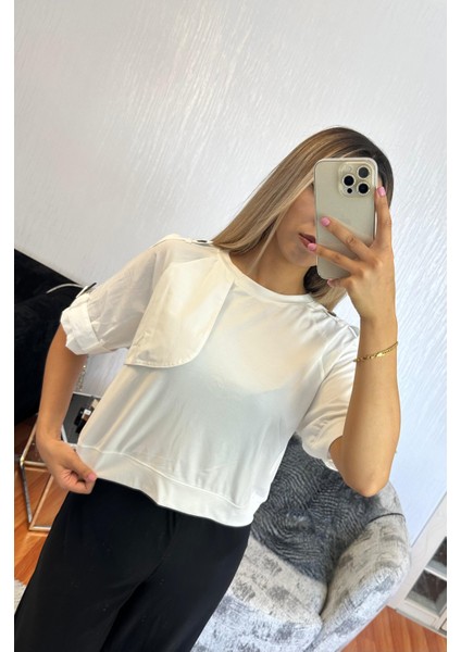 Kol Kemer Detay Beyaz Tişört