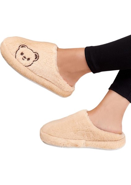 Önü Kapalı Ayıcık Baskılı Peluş Kadın Ev Terliği Bej fırsatları