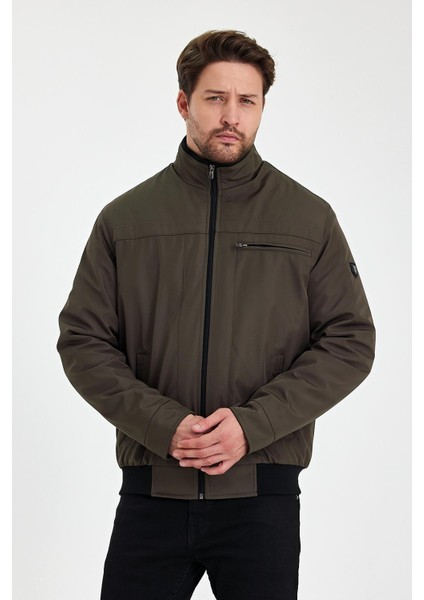 Yeşil Içi Kalın Kürklü Hakim Yakalı Rüzgar ve Su Geçirmez Mont&kaban modelleri