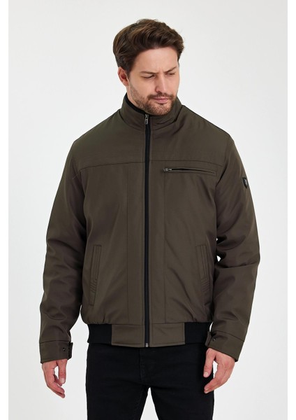 Yeşil Içi Kalın Kürklü Hakim Yakalı Rüzgar ve Su Geçirmez Mont&kaban indirimleri