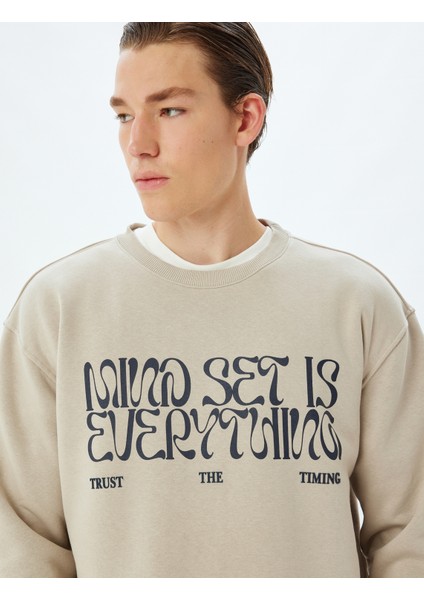 Oversize Sweatshirt Slogan Baskılı Bisiklet Yaka Pamuk Karışımlı