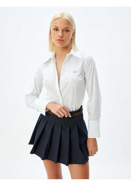 Uzun Kollu Gömlek Manşetleri Geniş Işleme Detaylı