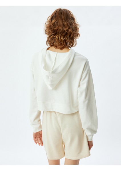Kapüşonlu Crop Sweatshirt Pijama Üstü Ayıcık Işlemeli Pamuklu Üç Iplik fırsatları
