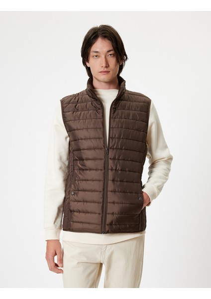 Şişme Yelek Slim Fit Dik Yaka Cep Detaylı modelleri