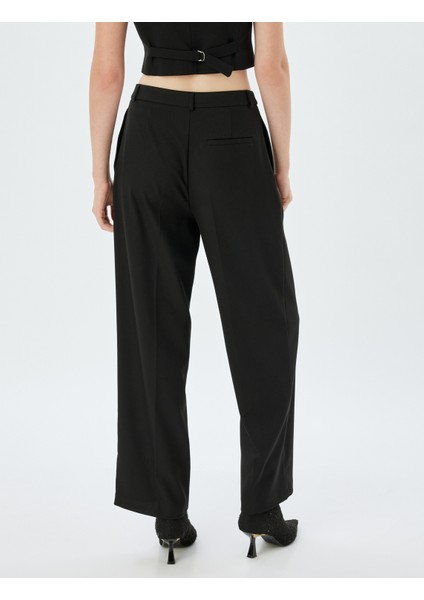 Kumaş Pantolon Pileli Cep Detaylı Düz Paça fırsatları