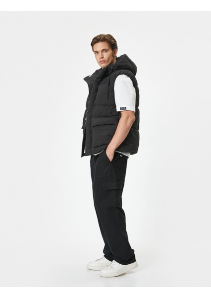 Şişme Yelek Kapüşonlu Cepli Fermuar Kapamalı fiyatları