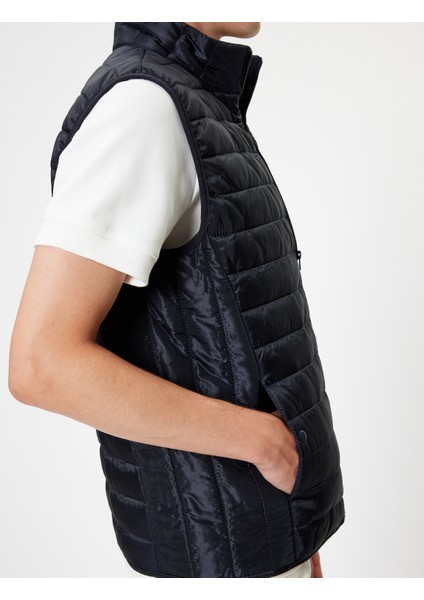 Şişme Yelek Slim Fit Dik Yaka Cep Detaylı indirimleri