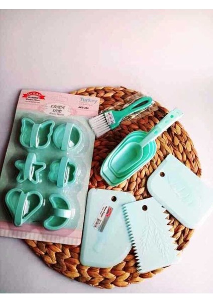 Kurabiye Kalıbı-Yumurta Fırçası-Erzak, Ölçü Küreği-Hamur Şekillendirici 4'lü Set-Pasta Kurabiye Set