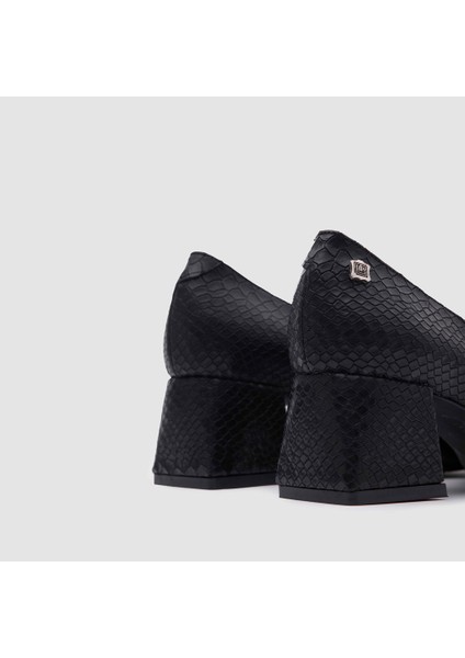 Kadın Klasik Casual Ayakkabı 060042, Siyah Piton, 39