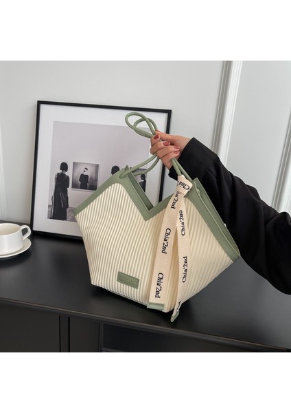 Kadın Çantaları 2024 Bahar Yeni Rahat Çok Yönlü Büyük Kapasiteli Işe Gidiş Çantası Kore Tarzı Moda Omuz Çantası (Yurt Dışından)