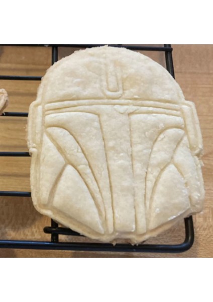 Baby Yoda ve Mandalorian Kurabiye Kalıbı