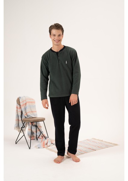 Erkek Kışlık Düğmeli Yaka Polar Pijama Takımı