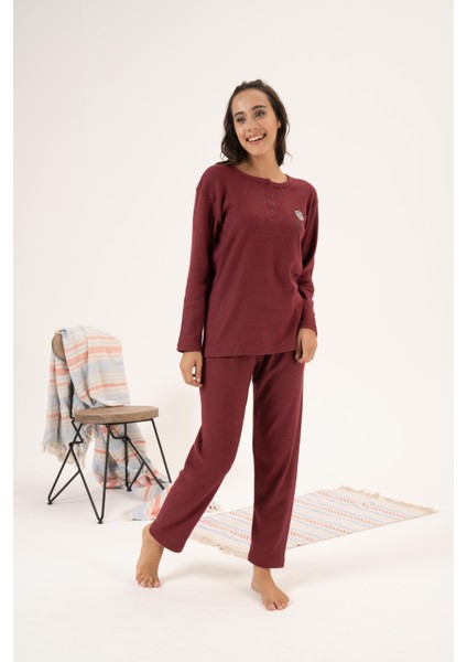 Kadın Kışlık Düğmeli Yaka Çiçek Işlemeli Şardonlu Pijama Takımı