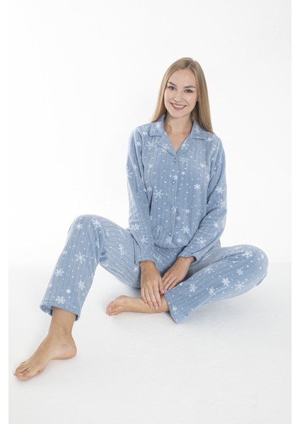 Kadın Kışlık Kar Desenli Önden Düğmeli Fitilli Polar Pijama Takımı Mavi fiyatları