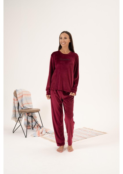 Kadın Kışlık Queen Kadife Pijama Takımı