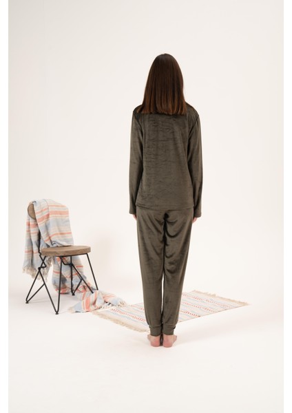 Kadın Kışlık Day To Night Kadife Pijama Takımı fiyatları