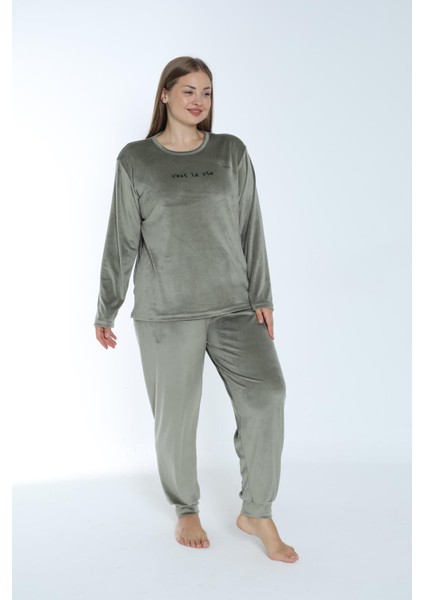 Kadın Kışlık C'est La Vie Kadife Battal Pijama Takımı