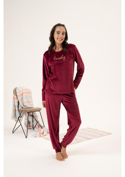 Kadın Kışlık Lovely Kadife Pijama Takımı modelleri
