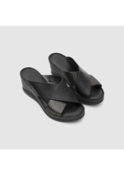 Kadın Dolgu Topuk Terlik 060198, Siyah, 39 fırsatları