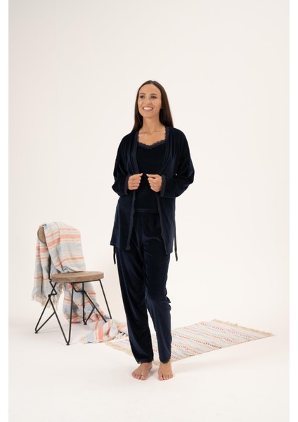Kadın Kışlık 3 Parça Sabahlıklı Kadife Pijama Takımı