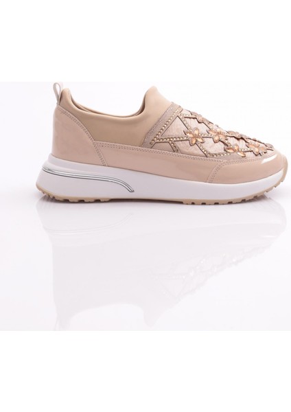 401 Kadin Çiçek Detayli Sneaker Ayakkabi