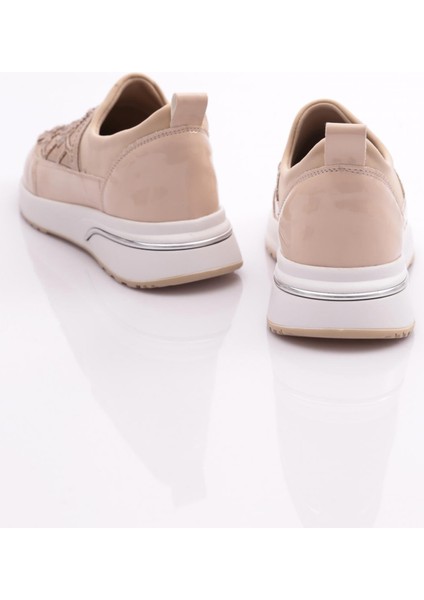 401 Kadin Çiçek Detayli Sneaker Ayakkabi modelleri