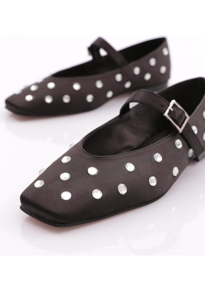 2050 Taş Süslemeli Kemer Detatli Kadın Babet fırsatları