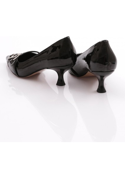 2850 Önü Tokalı Kisa Topuklu Kadın Ayakkabı modelleri