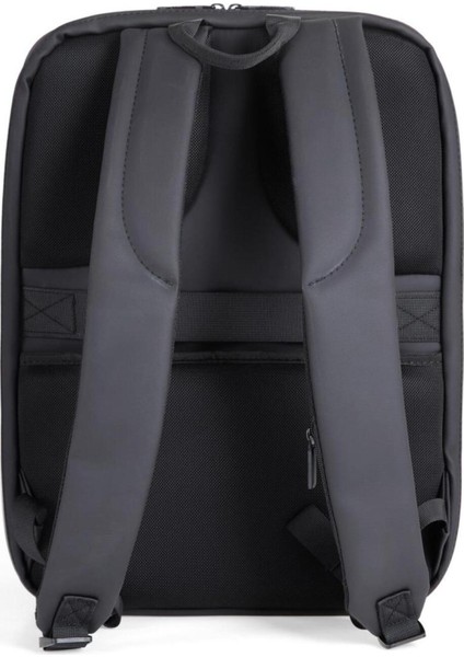 GM20062-13D Erkek Sirt Çantasi
