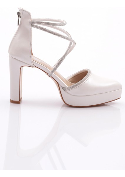 214 Kadın Önü Kapali Bileği Saran Topuklu Ayakkabı