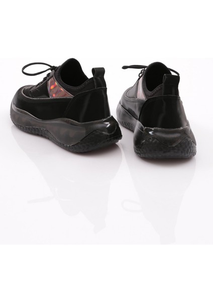 P2 Kadin Bağcikli Spor Ayakkabi modelleri