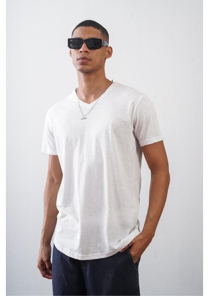 Unisex V Yaka Regular Kesim Penye Tişört 1010 fırsatları