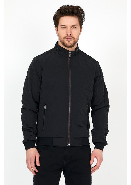 Yeni Sezon Erkek Siyah Mevsimlik Triko ve Deri Biye Detaylı Fermuarlı Iç Cepli Mont&ceket