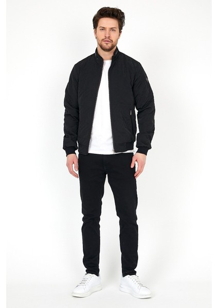 Yeni Sezon Erkek Siyah Mevsimlik Triko ve Deri Biye Detaylı Fermuarlı Iç Cepli Mont&ceket fırsatları