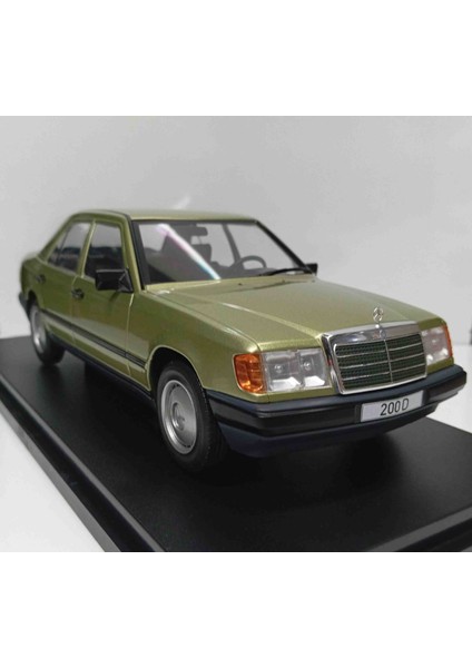 1:18 1984 Mercedes-Benz 200 D_ (W124) Kapalı Gövde Metal Model (Yeşil Tonu)