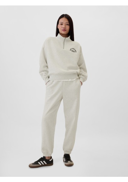 Kadın Gri Oversized Gap Logo Çeyrek Yaka Sweatshirt modelleri