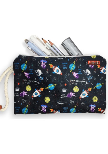 Uzay Galaksi Astronot Desenli Kalem Kutusu Yıkanabilir Bez Kalemlik fırsatları