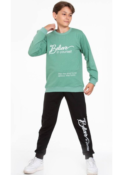 Triliya-Garson Boy Kapşonlu Eşofman Takımı 5-14 Yaş, Lüks Günlük ve Okul, Cepli, Likralı Kumaş modelleri