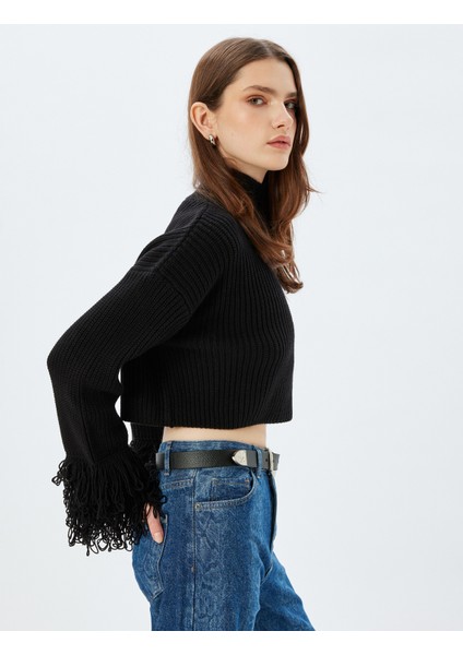 x Zeynep Bastık - Püsküllü Crop Triko Kazak Balıkçı Yaka Uzun Kollu