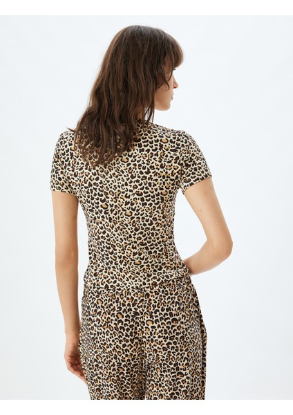 Leoparlı Crop Pijama Üstü Kısa Kollu Bisiklet Yaka fırsatları