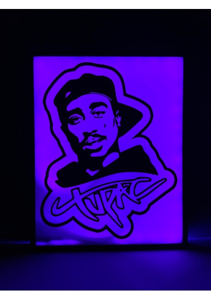 Tupac Shakur - Rgb LED Işıklı 3 Boyutlu Tabela - 16CM x 20CM x 2cm (Bluetooth Kontrollü)