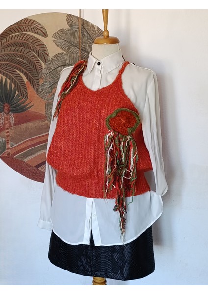Hippybutik Turuncu Örgü Broş Detaylı El Yapımı Süveter