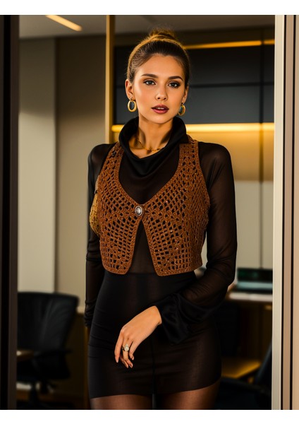 Hippybutik Kahverengi Akıllı Ip Crop Düğme Detaylı Yelek
