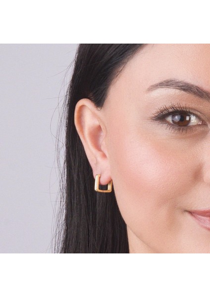 14 Ayar Taşlı Kare Halka Altın Küpe 3,12 gr fırsatları