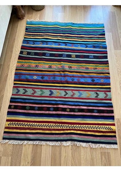 117X161 cm Gökkuşağı Renkli Yıkanabilir El Dokuma Türk Kilim