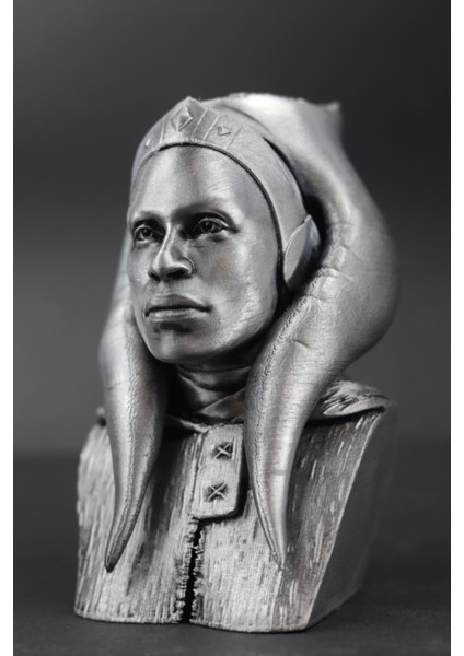 Ahsoka - Star Wars - Figür / Büst indirimleri